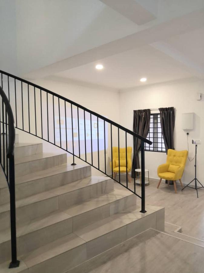 Ipoh Family Villa-Spacious Stay For 21 Or 42Pax Екстериор снимка