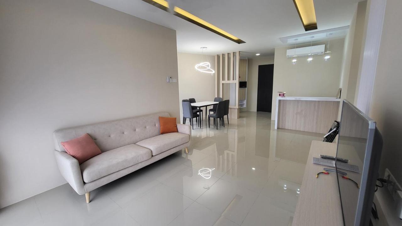 Ipoh Family Villa-Spacious Stay For 21 Or 42Pax Екстериор снимка