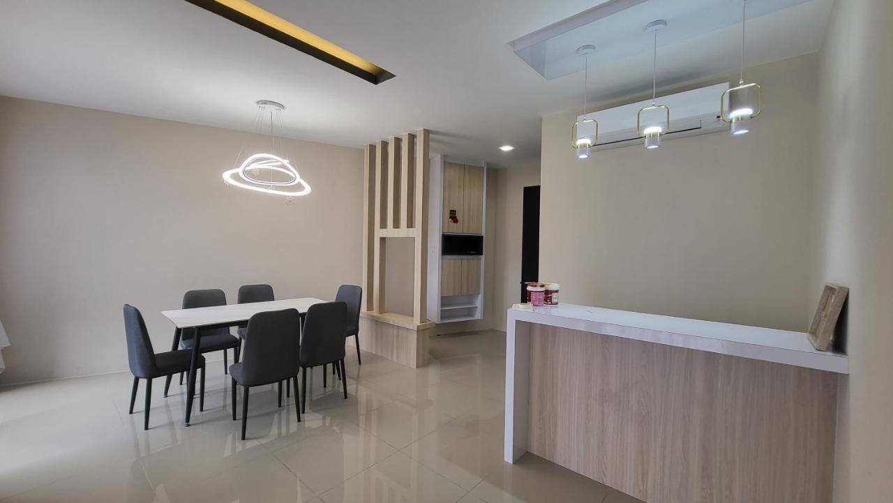 Ipoh Family Villa-Spacious Stay For 21 Or 42Pax Екстериор снимка