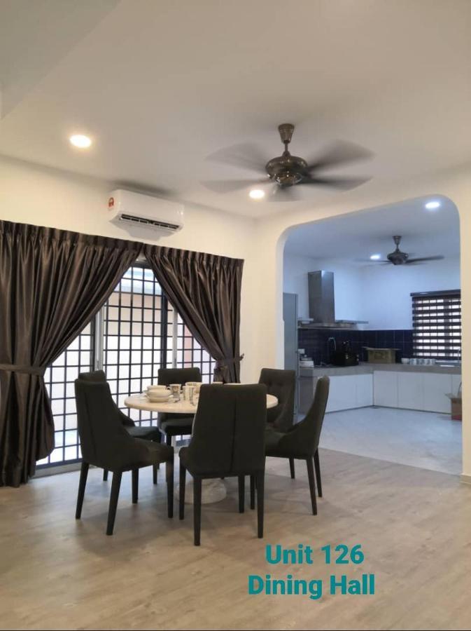 Ipoh Family Villa-Spacious Stay For 21 Or 42Pax Екстериор снимка